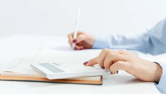 会计机构负责人的任职资格 会计机构负责人的任职资格包括