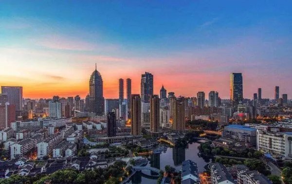 都是长三角地区，浙江和江苏究竟谁比较富裕一点呢？