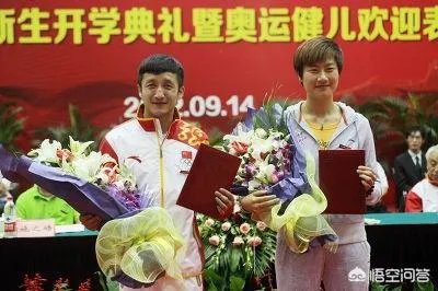 如何评价2届奥运冠军邹市明？