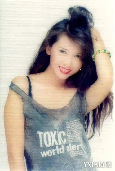 邱淑贞照艳全集图片骨子里的性感诱惑十足