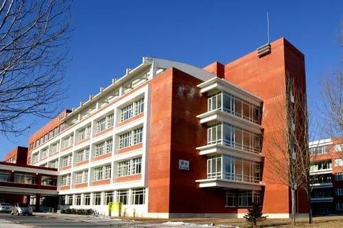 东北石油大学好么,就业率高么?