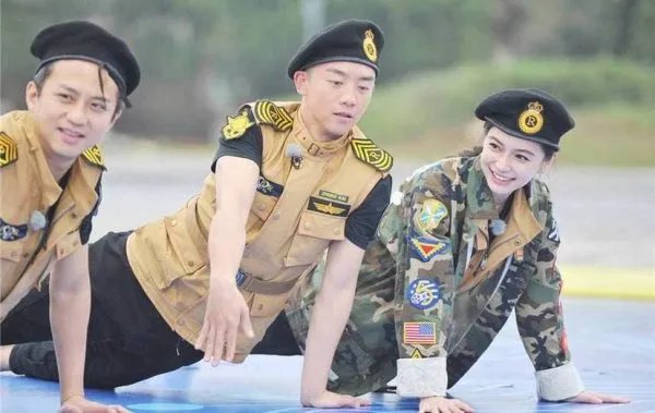 单身已久的大龄男神郑恺终于被爆出新恋情了，是真的吗？