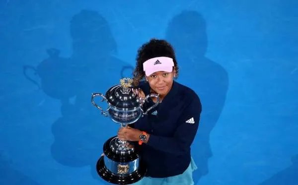 澳网冠军再度被大阪直美夺得,大阪直美的运动生涯有多励志?