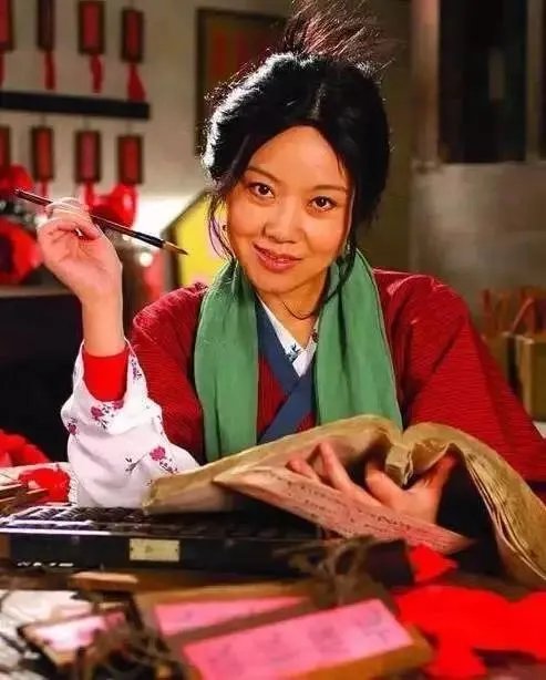 闫妮为什么越来越漂亮