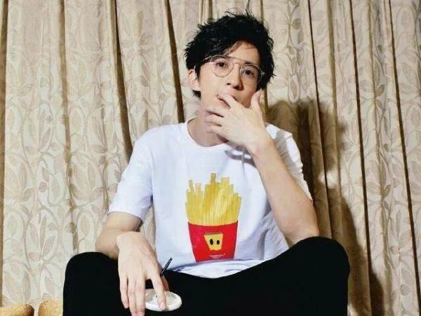 如何评价薛之谦的人品？