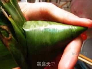 三角粽----多图详解如何用小粽叶包出迷人的三角粽