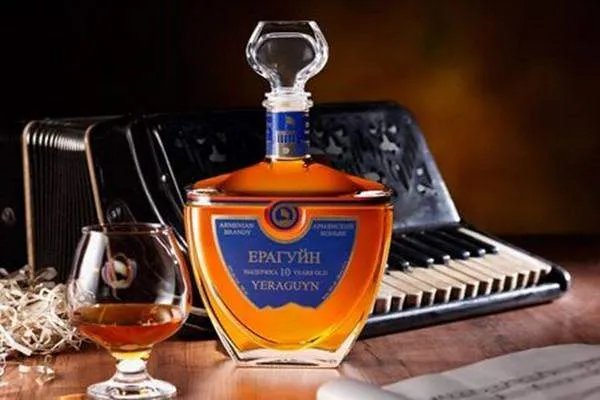 白兰地保质期一般多久？