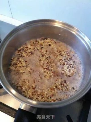 完美健康圣品藜麦南瓜芝士色拉－Quinoa Salad with pumpkin, spinach&feta cheese