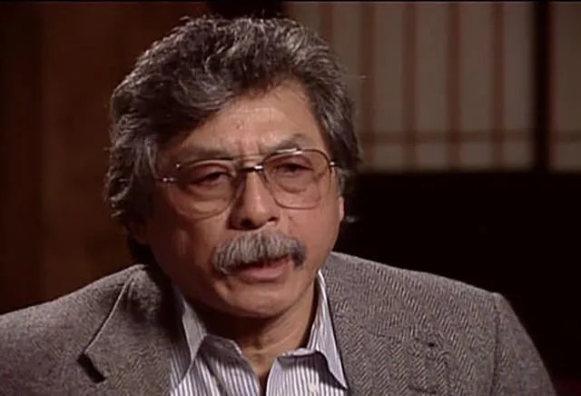 李小龙去世后，为他扶灵的6个外国人是什么来头？