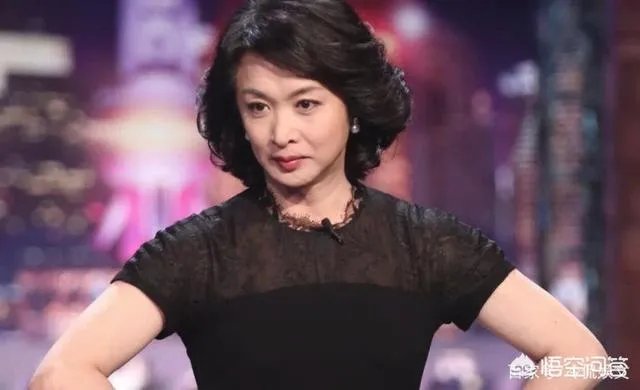 所有节目惨被停播，拒改国籍的“毒舌”金星，到底得罪了谁？