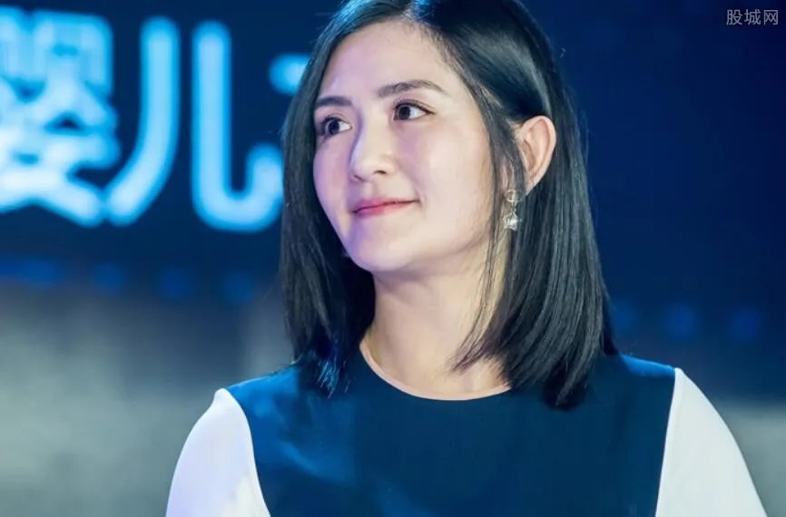 微博粉丝最多的明星 为什么谢娜微博粉丝多