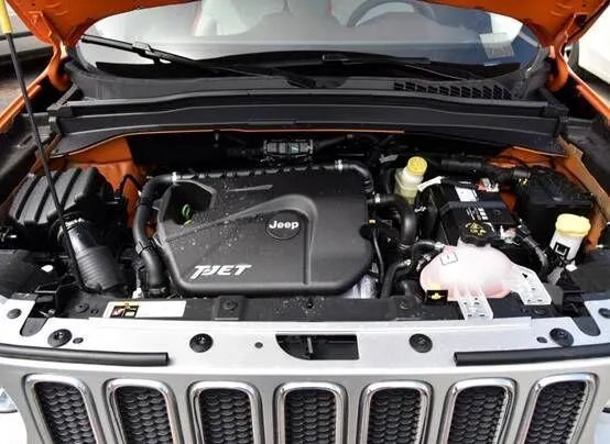 本田缤智和自由侠哪个更有范？选谁好？