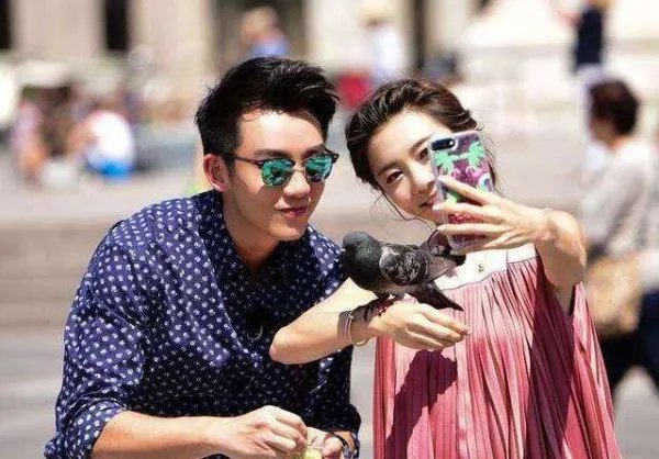 单身已久的大龄男神郑恺终于被爆出新恋情了，是真的吗？