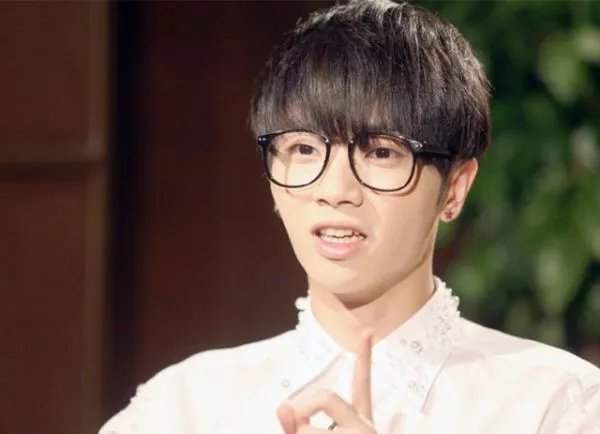 2013年的快乐男声人气最高的选手是谁?