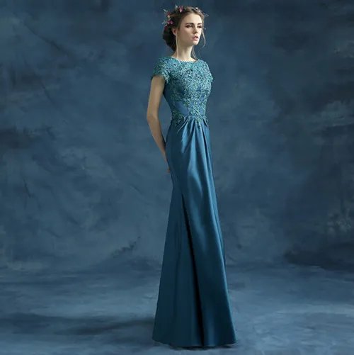 蓝色婚纱图片欣赏 婚纱颜色有什么寓意和讲究