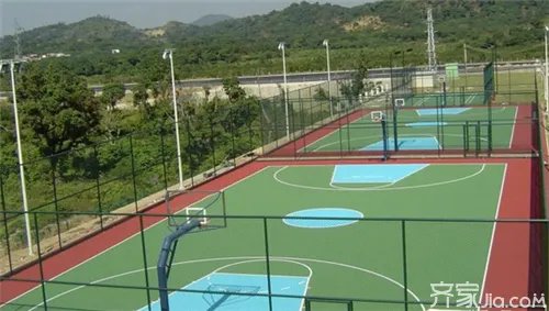 球场地坪漆怎么样 球场地坪漆如何施工