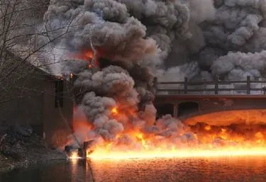 太原一化工厂发生了爆炸事故,现场的人员伤亡情况如何?