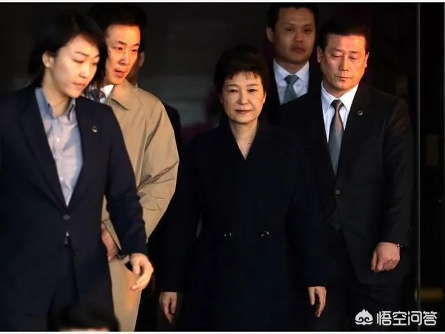 如何看待朴槿惠明确表示拒绝审判过程被电视直播？