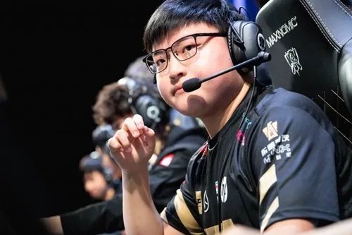 你如何评价Uzi加入BLG这件事？