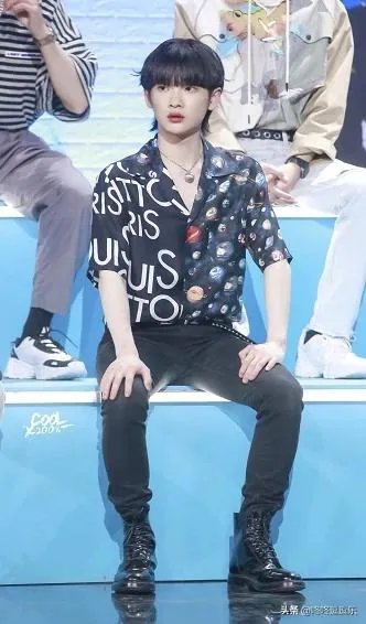 怎么看待网传的R1SE周震南走独立音乐人路线却抄袭词曲这件事？