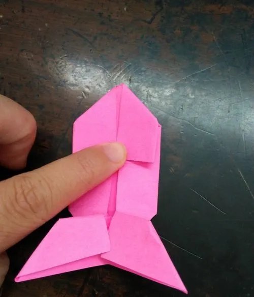 怎么用折纸制作糖果盒子