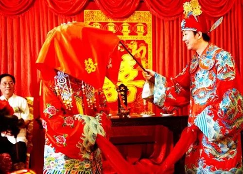 女方答谢宴是在婚礼前还是后 女方婚礼答谢宴的流程一览有哪些