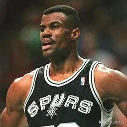 NBA中谁的内线脚步最好？