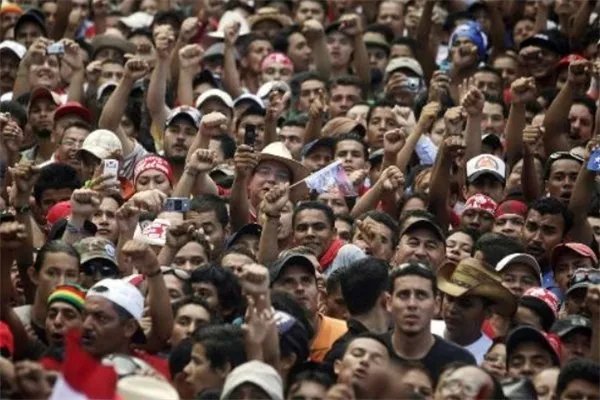 巴西要求地方停止封城，这样不会加剧疫情传播吗？