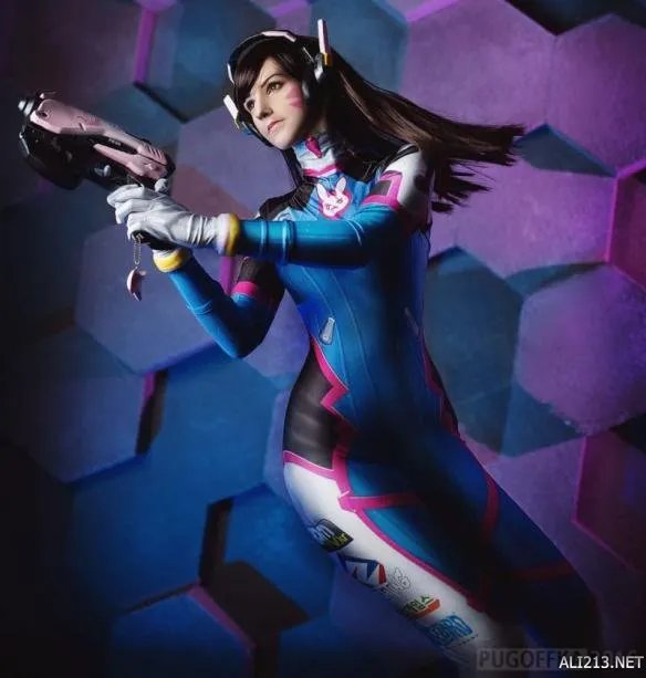 大屁股谁人不爱？《守望先锋》超神级Cosplay图赏