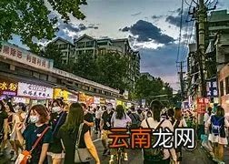 武汉本地人去的小吃街