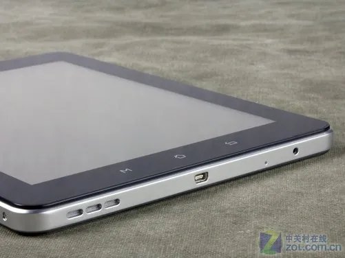 Android2.1系统9.7吋IPS屏 智器R10评测