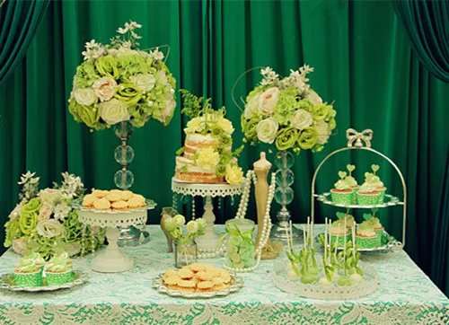 婚礼甜品台布置创意分享 如何布置好看又省钱的甜品台