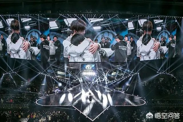 英雄联盟Rookie照片上综艺被认错，关晓彤一句话受到玩家吐槽，到底怎么回事呢？