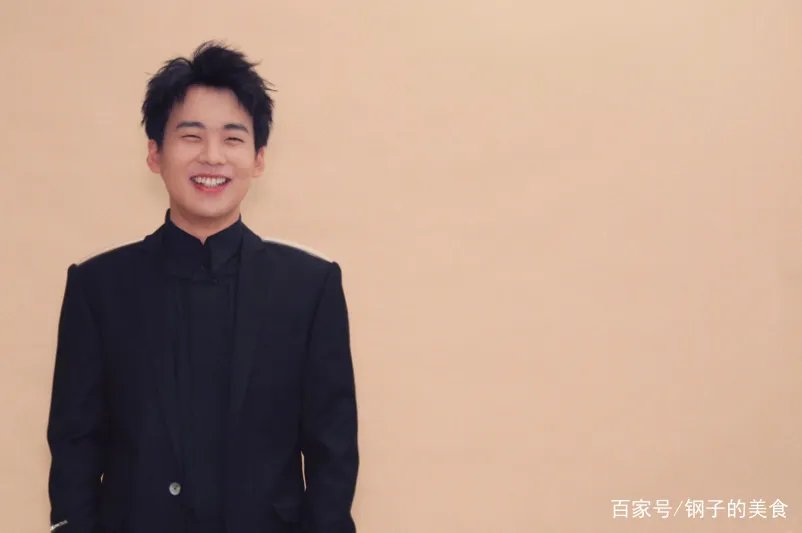 岳云鹏再次说德云社是郭麒麟的，是清醒了吗，对此你怎么看？