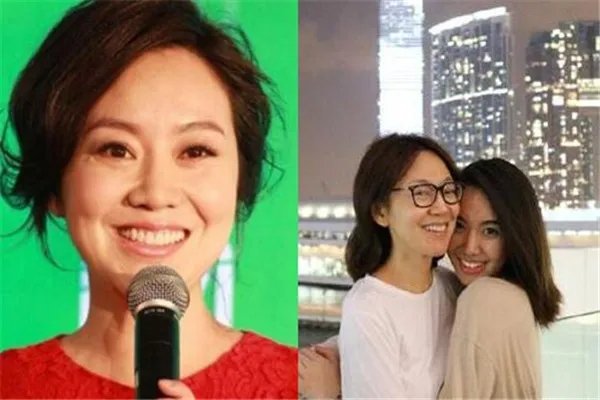 闫妮亲搂女儿合影照 仍然是曾经年轻貌美的佟掌柜
