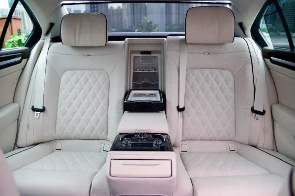 为什么说新一代辉腾的厂商有点“疼”？