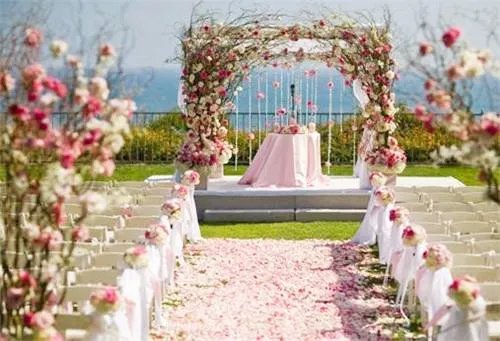 室外婚礼流程解析 如何打造独一无二的户外婚礼