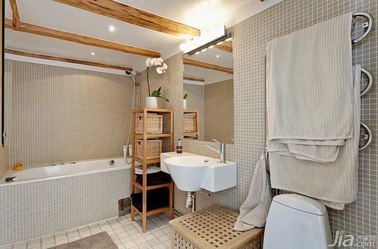 时尚个性卫生间瓷砖图片欣赏