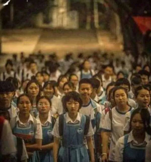 《少年的你》为什么撤档？