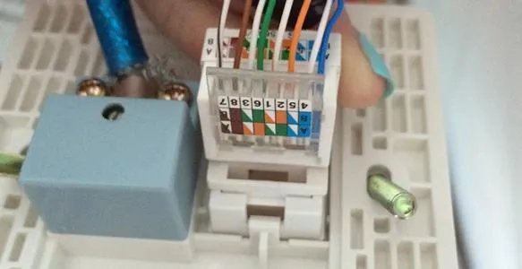 公牛一位电脑插座接线图？