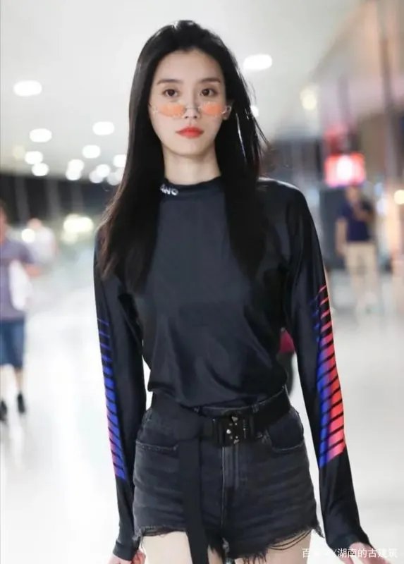 超模奚梦瑶产后身材出现变化了吗？