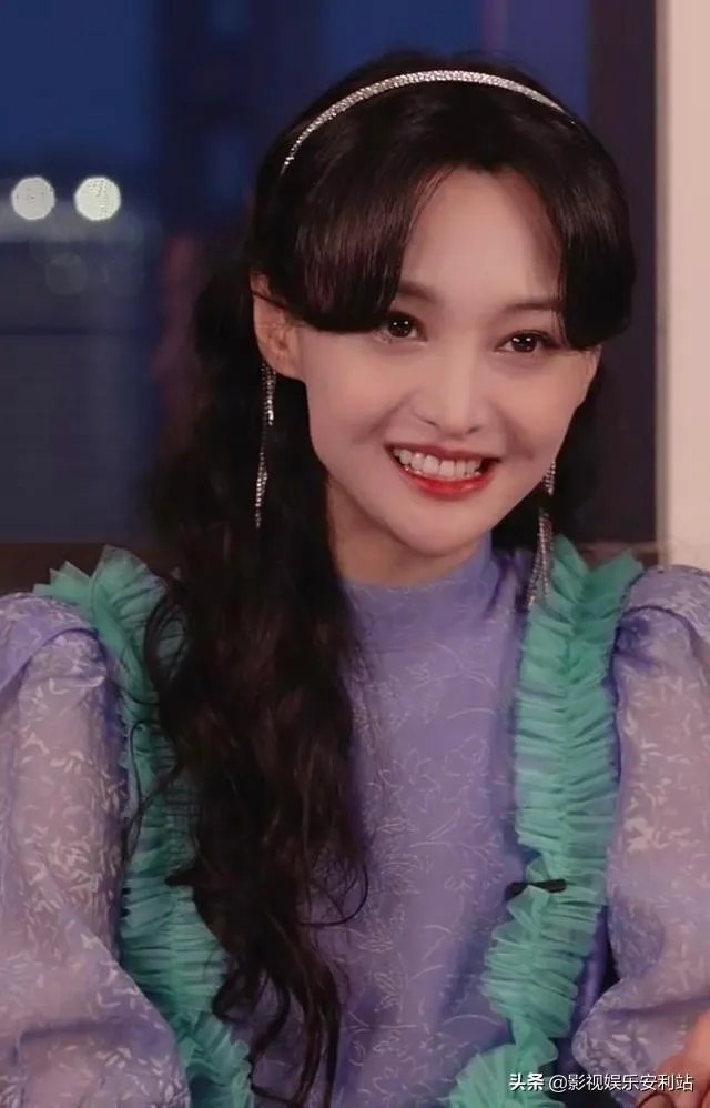 郑爽直播事件，是职业素养问题，还是真性情使然？