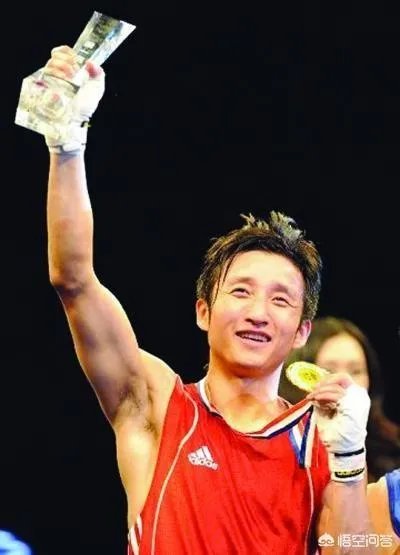 如何评价2届奥运冠军邹市明?