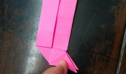 怎么用折纸制作糖果盒子