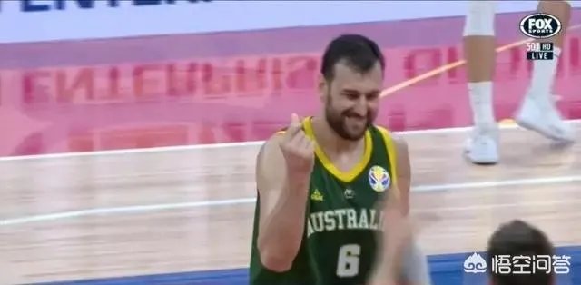 博古特场上对裁判做出数钱动作,赛后还谩骂中国,你们怎么看待这个行为呢?