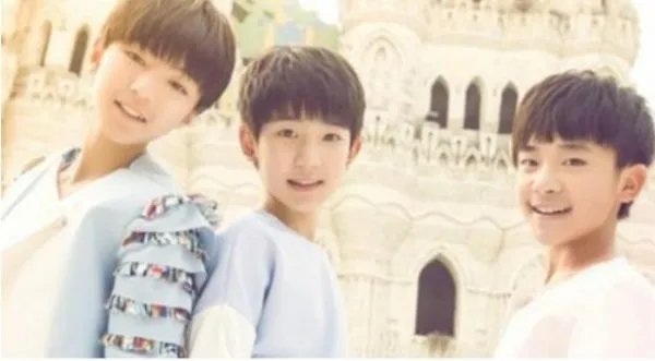 TFBOYS粉丝为什么被批？