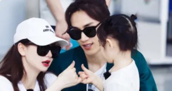 戚薇女儿已经4岁了！你知道Lucky的国籍吗