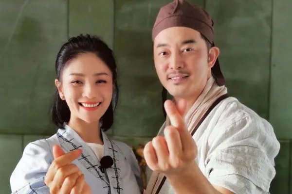 沙溢自爆跟妻子刚开始的生活很艰苦,但是他们是怎么做到恩爱的?