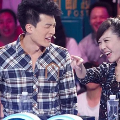 曝年代秀孙艺洲李金铭再续前缘 张宇甜蜜生活大爆料