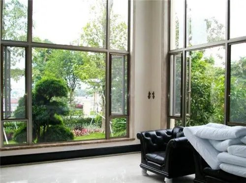 做玻璃门多少钱一平方